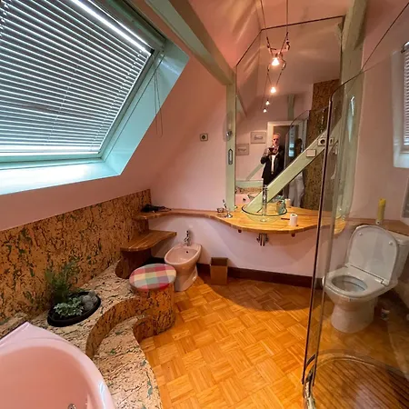 - Cosy House In Old Town For 6 People Colmar
